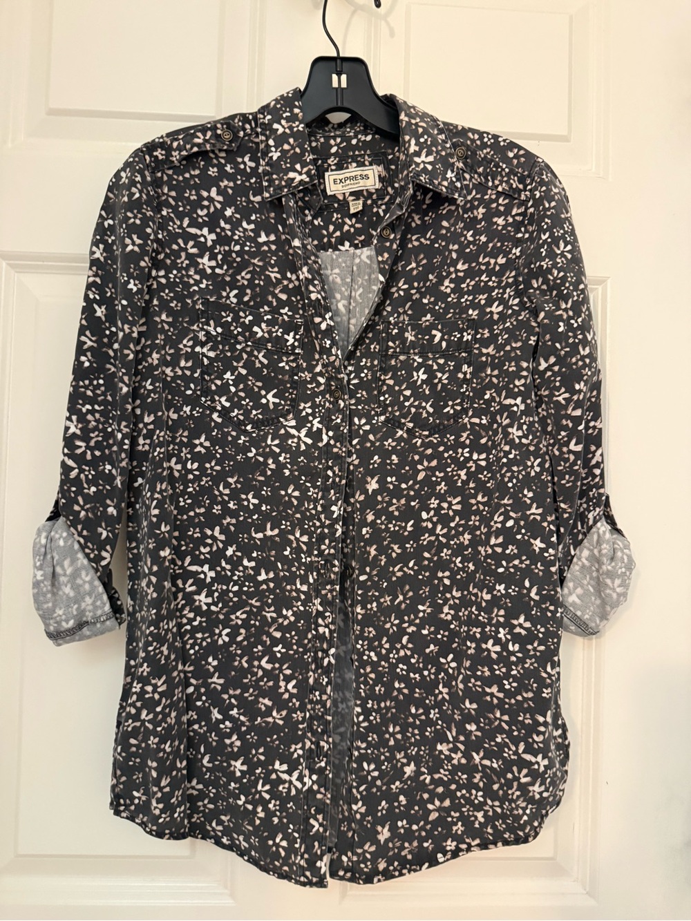 Express Charcoal Black and White/Light Pink Floral Button-Front Shirt